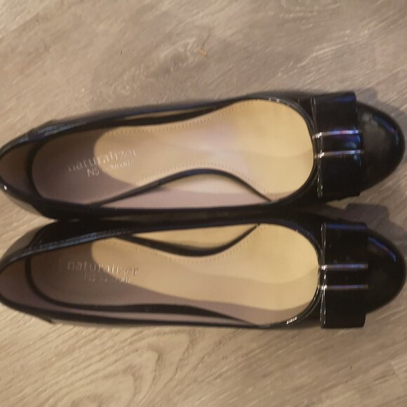 Naturalizer N5 Comfort Ladies Black Dress Shoes - Picture 2 of 10